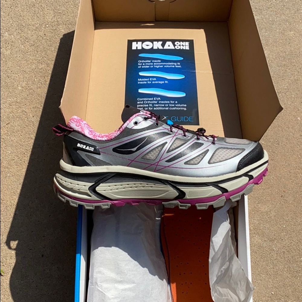 NWT Women’s Hoka Mafate Speed